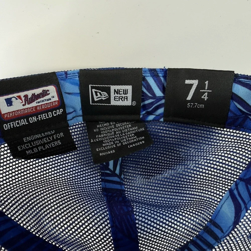 New Era Chicago Cubs Fitted Baseball Mesh On-Field Cap Hat 7 1/4 Blue Floral‎
